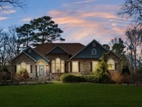 4391 Highway 225 , Chatsworth, GA 30705