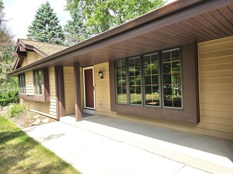 Main Photo