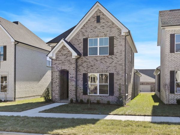 1220 Kennesaw Blvd, Gallatin, TN 37066