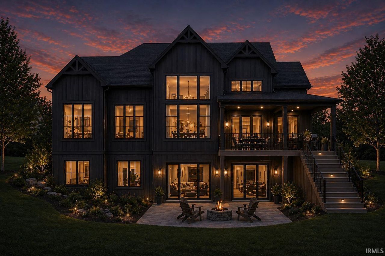 11271 W Grandview Drive, Columbus, IN 47201