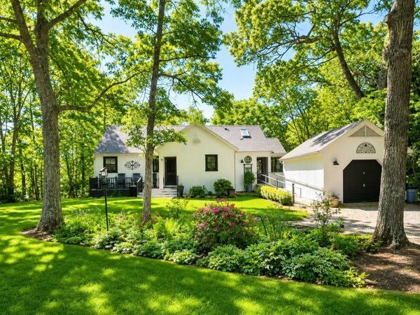 7 Ploughshare Lane, Oak Bluffs, MA 02557