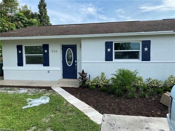 536 101st AVE N, NAPLES, FL 34108