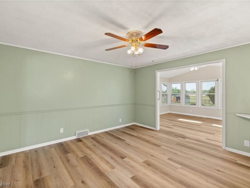 824 E Bank Street, Ashland, OH 44805 Photo 7