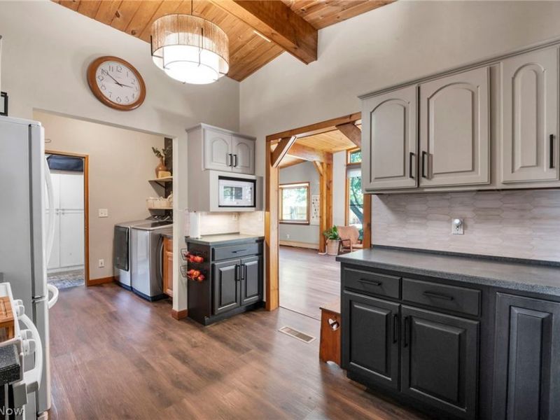 6392 Sherborn Road, Parma Heights, OH 44130 Photo 18