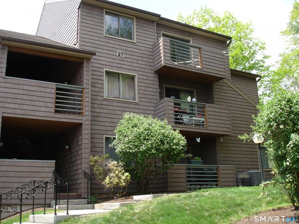 166 Old Brookfield, Unit 26-5, Danbury, CT 06811