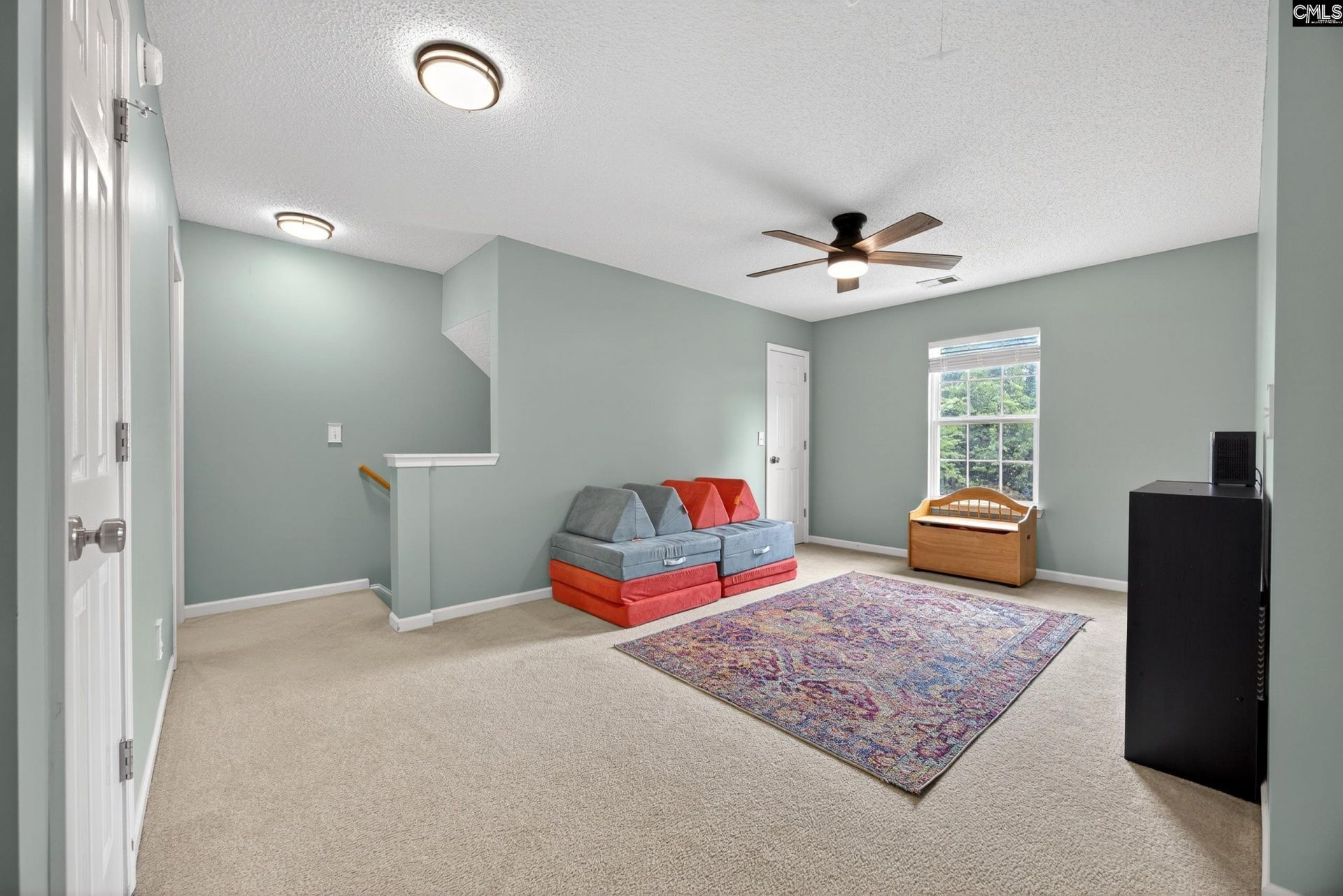 371 Eagle Pointe Drive  Photo 16