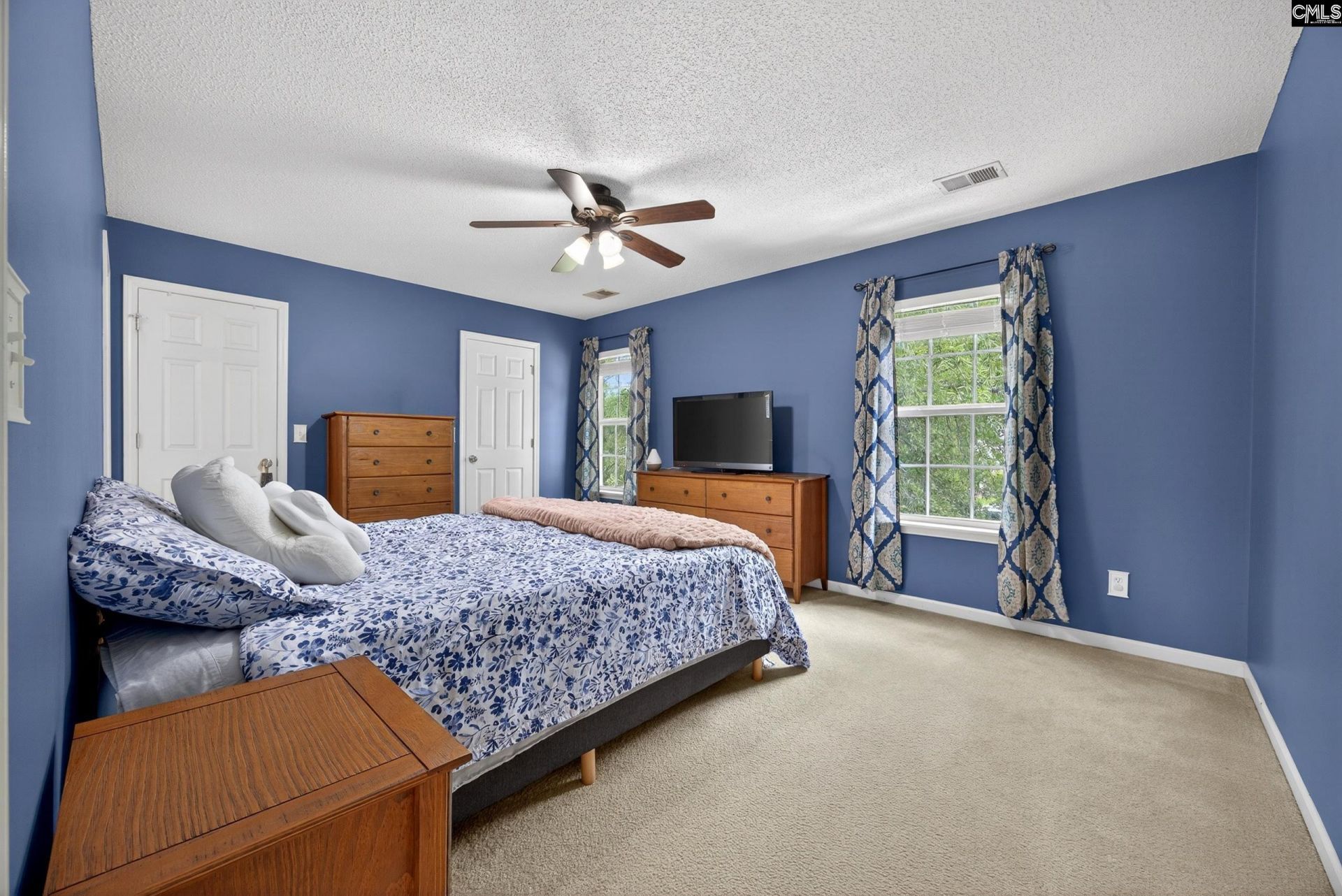 371 Eagle Pointe Drive  Photo 18