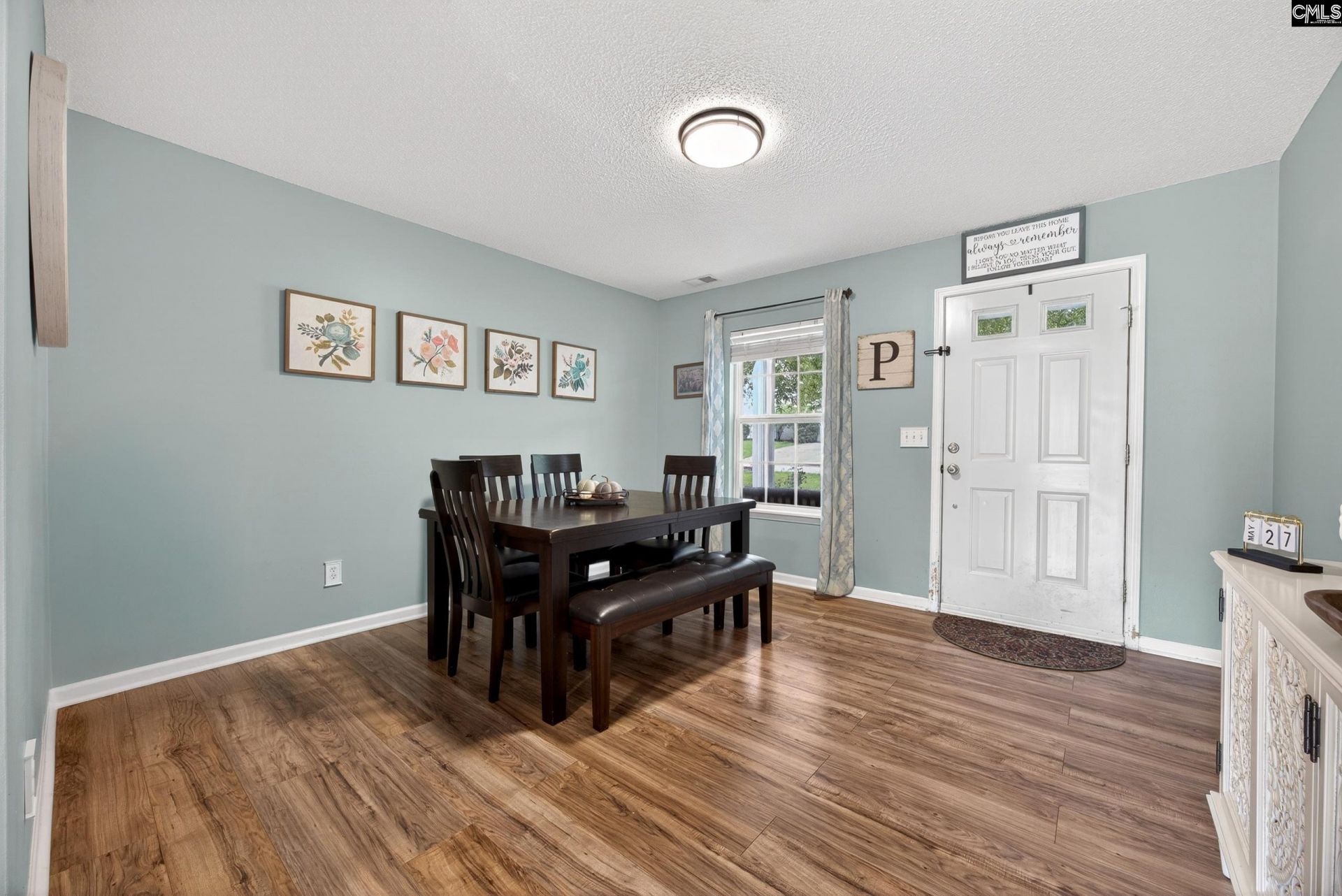371 Eagle Pointe Drive  Photo 5