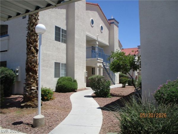 2725 S Nellis Boulevard, Unit 2068, Las Vegas, NV 89121