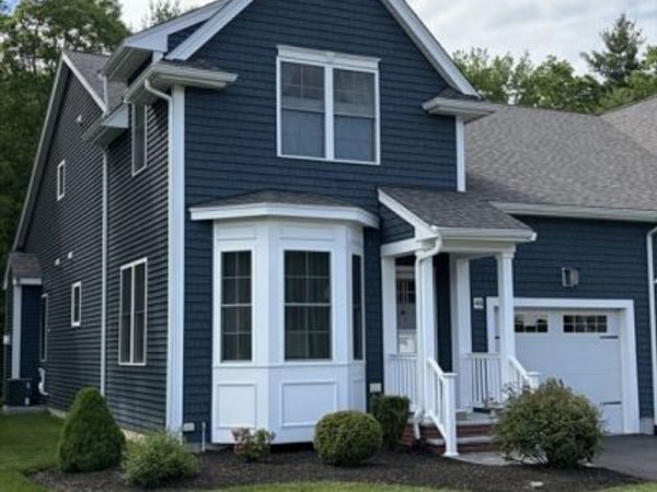 48 Acorn Pl, Unit 48, Millis, MA 02054