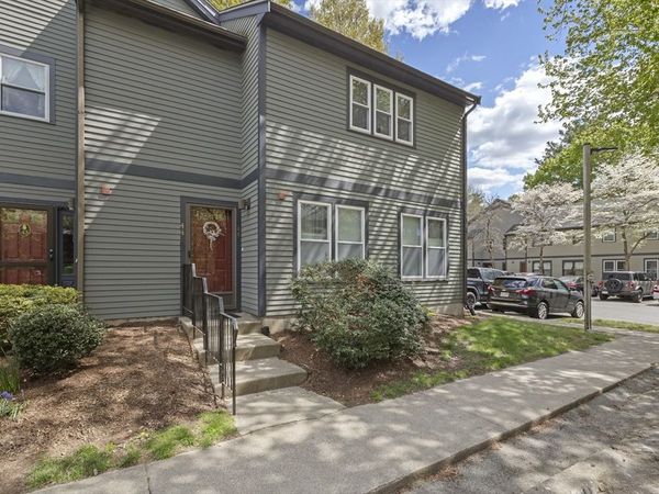 110 Dean St, Unit 44, Taunton, MA 02780