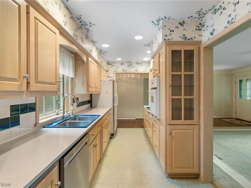 1254 Cherry Lane , Uniontown, OH 44685 Photo 12