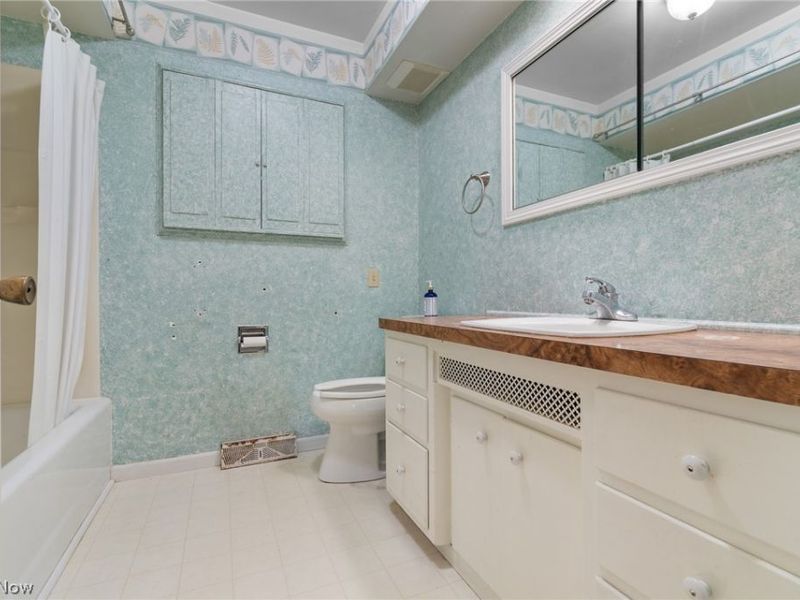 1254 Cherry Lane , Uniontown, OH 44685 Photo 17