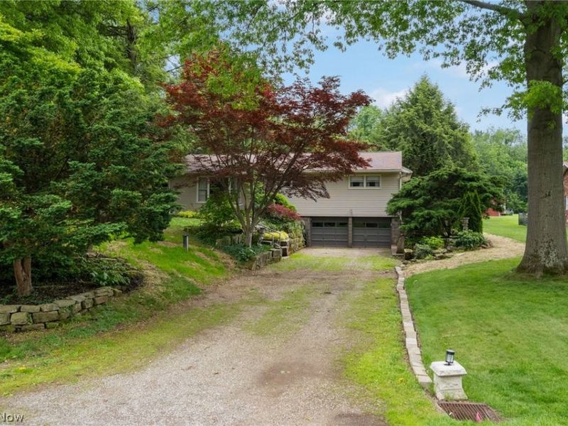 1254 Cherry Lane , Uniontown, OH 44685 Photo 2