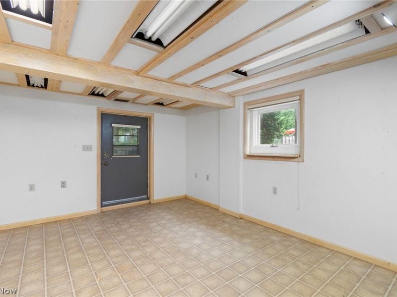1254 Cherry Lane , Uniontown, OH 44685 Photo 23