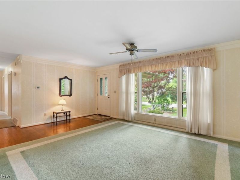 1254 Cherry Lane , Uniontown, OH 44685 Photo 7