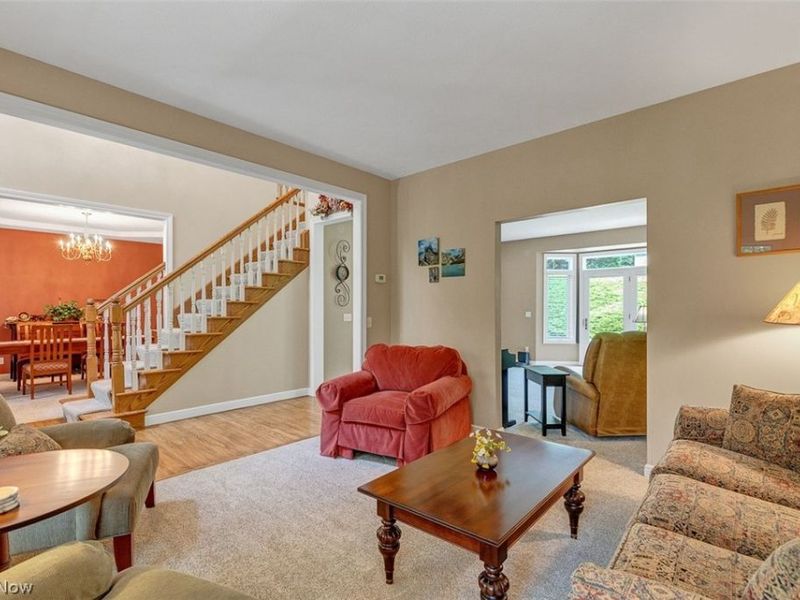7937 Pinehurst Drive, Kirtland, OH 44094 Photo 7
