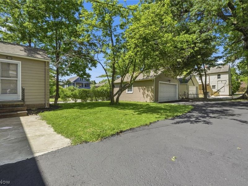 3471 Shannon Road , Cleveland Heights, OH 44118 Photo 5