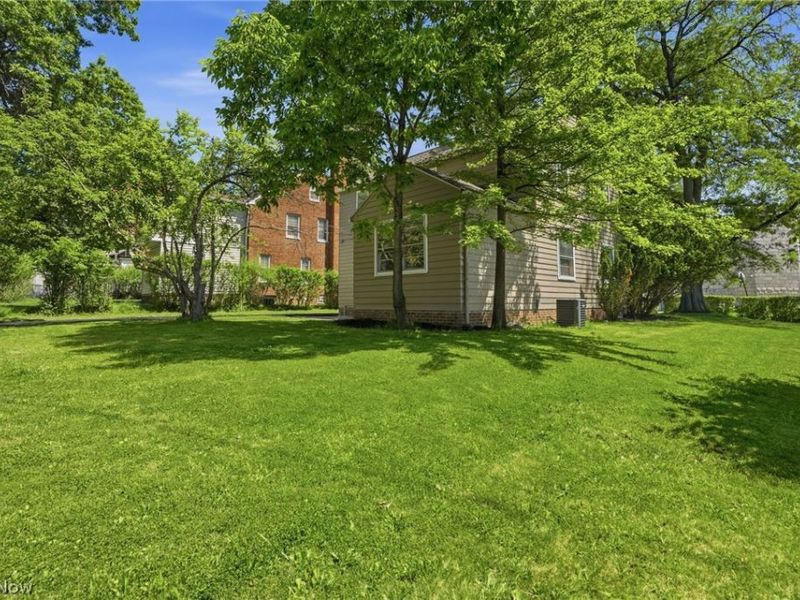 3471 Shannon Road, Cleveland Heights, OH 44118 Photo 7