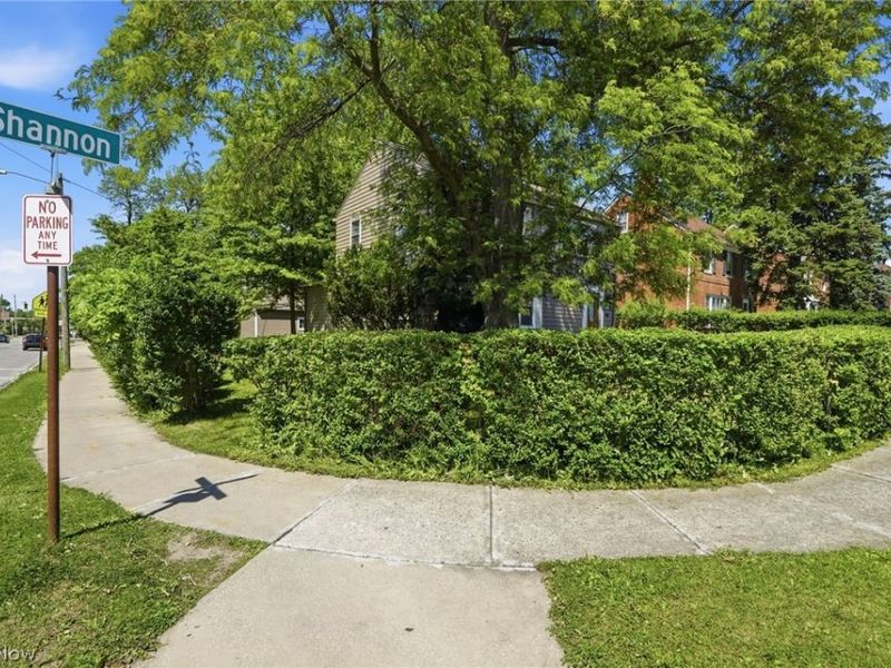 3471 Shannon Road, Cleveland Heights, OH 44118 Photo 8