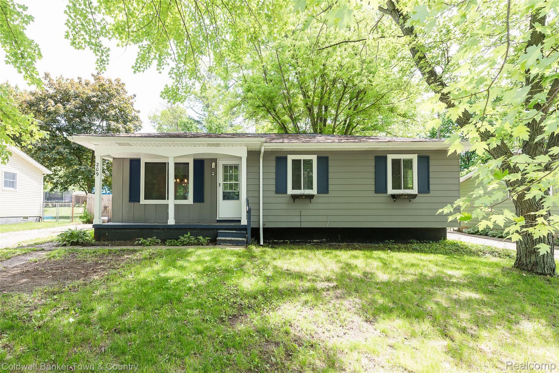 209 S Church Street, Burns Township, Mi 48418 Main Photo