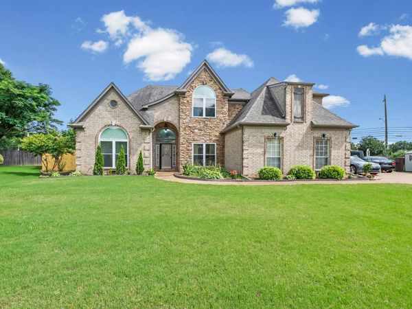 4830 MAGGIE OAKS CV, Bartlett, TN 38135