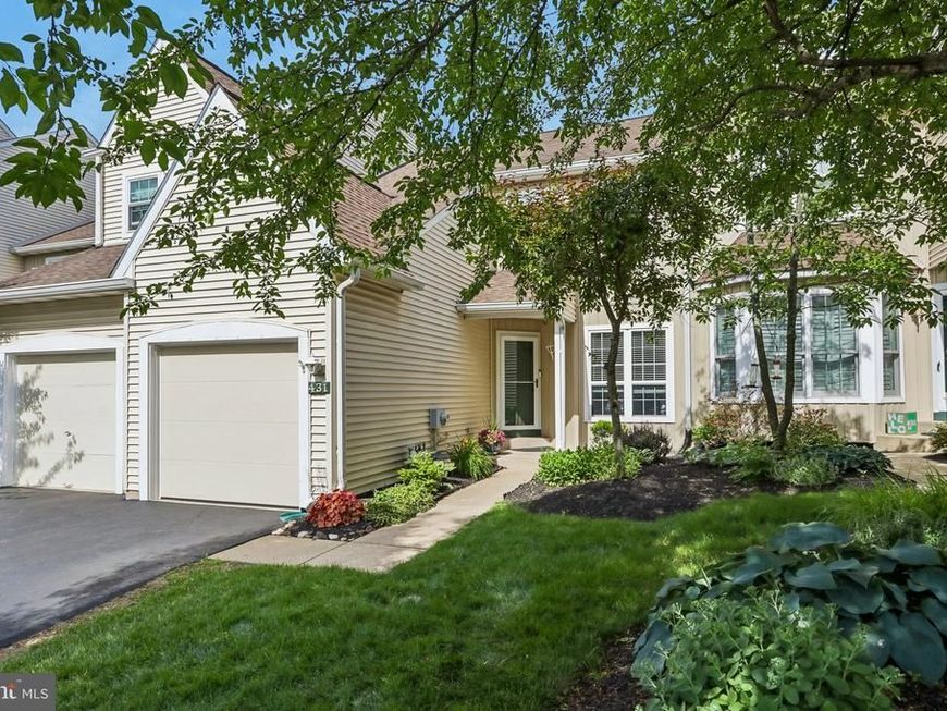 431 Country Club Drive, Lansdale, PA 19446 Main Photo