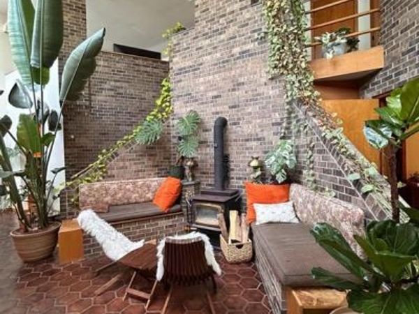 8204 BROOKSIDE ROAD, ELKINS PARK, PA 19027