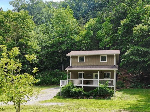 2403 Chamberlain Road, LaFayette, GA 30728