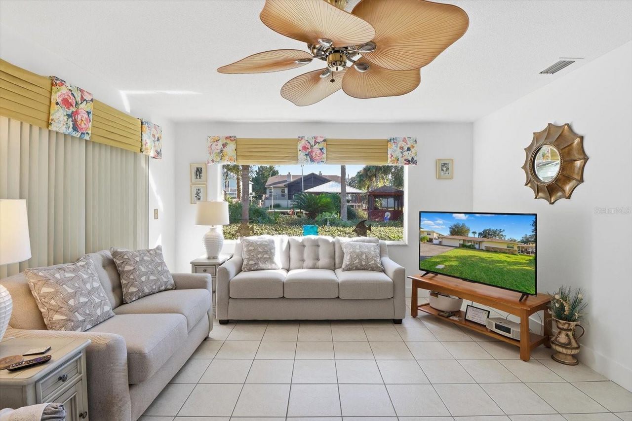 1840 NW 18th Street , Crystal River, FL 34428 Photo