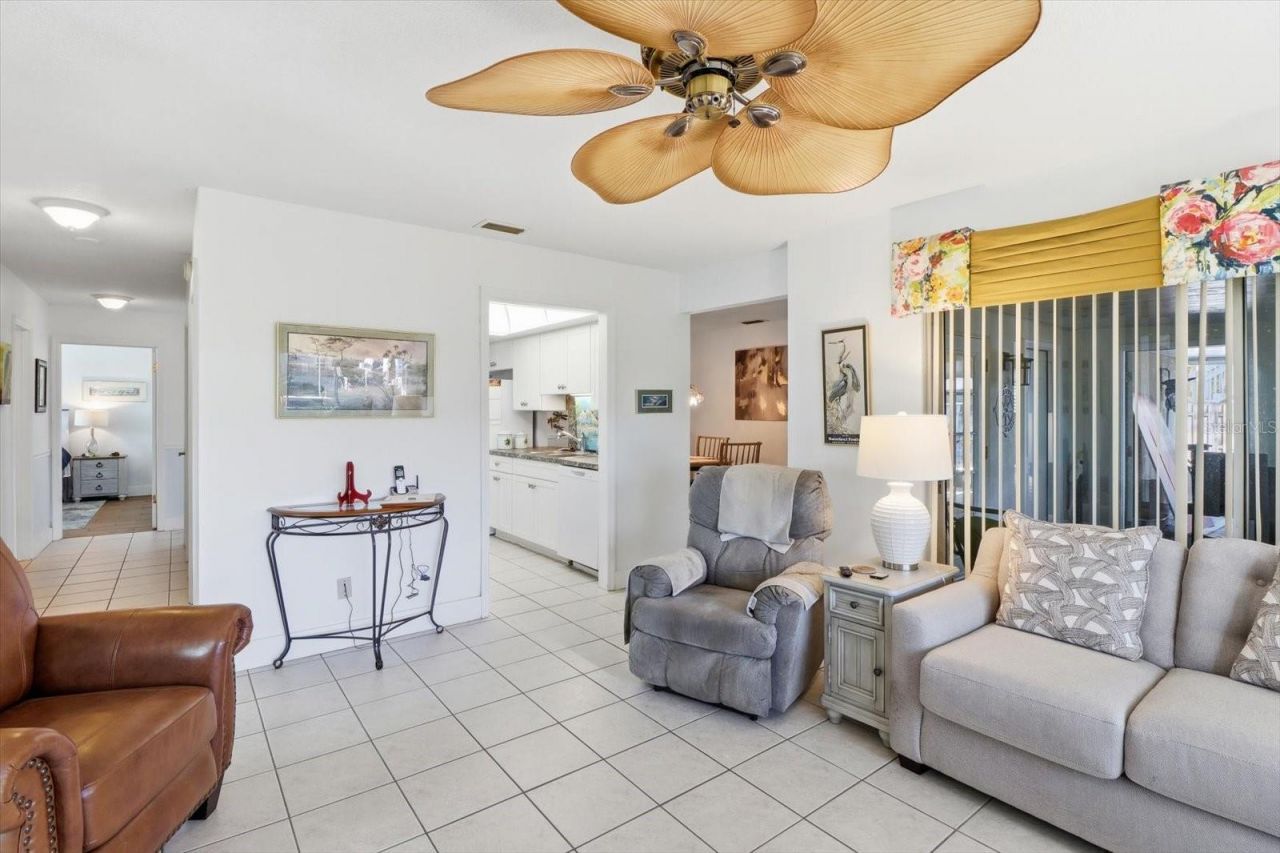 1840 NW 18th Street , Crystal River, FL 34428 Photo