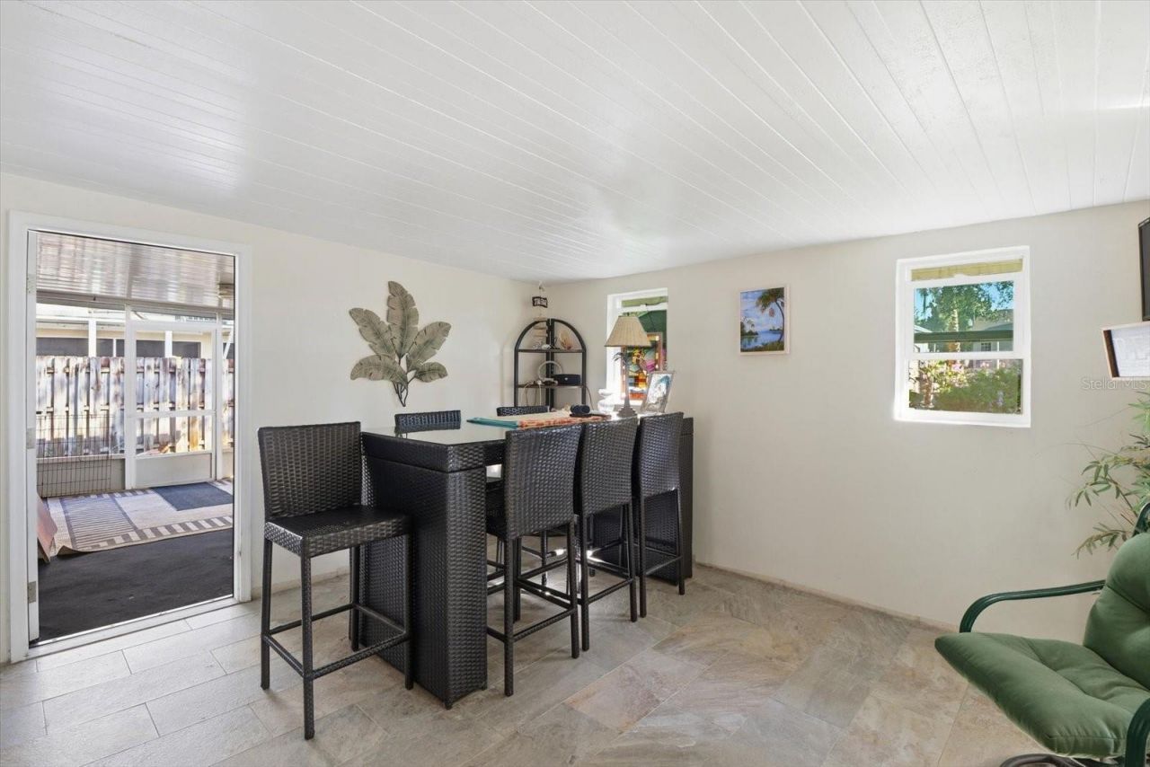 1840 NW 18th Street , Crystal River, FL 34428 Photo