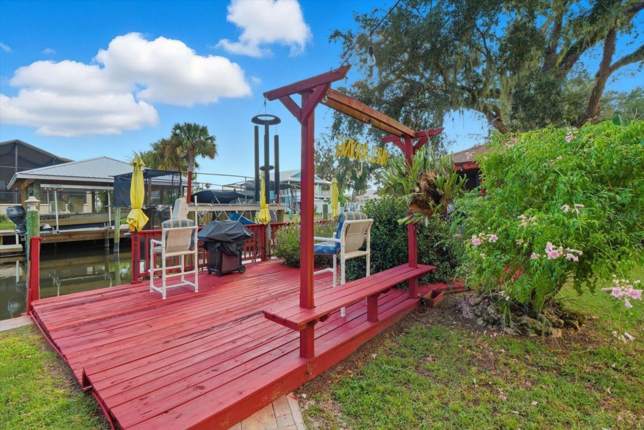 1840 NW 18th Street , Crystal River, FL 34428 Photo