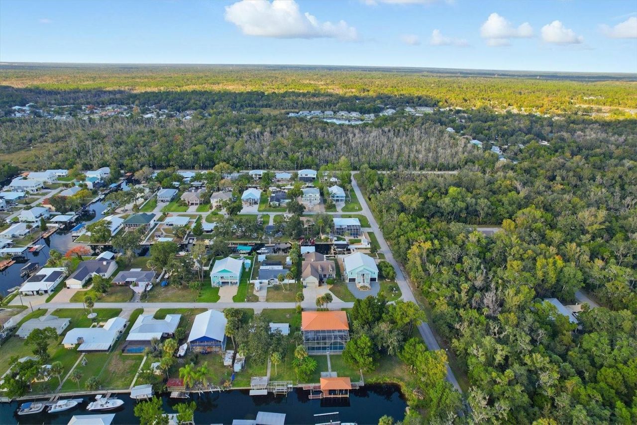 1840 NW 18th Street , Crystal River, FL 34428 Photo