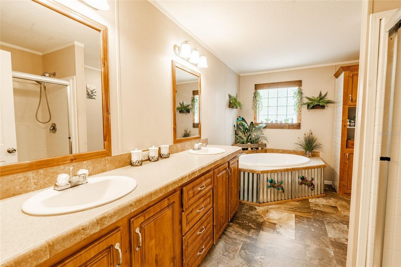 14002 Bay Lake Road , Groveland, FL 34736 Photo