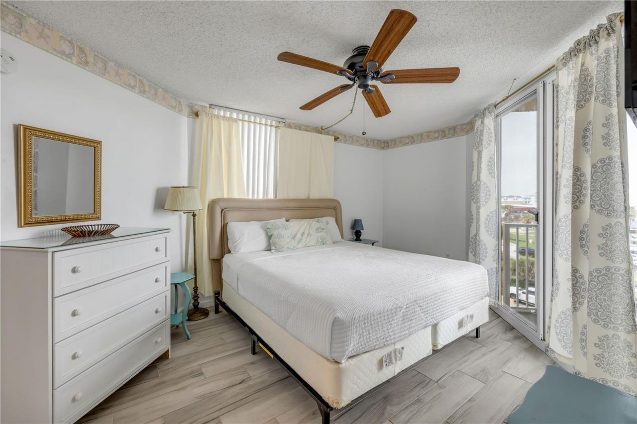 421 S Atlantic Avenue, Unit 509, New Smyrna Beach, FL 32169 Photo