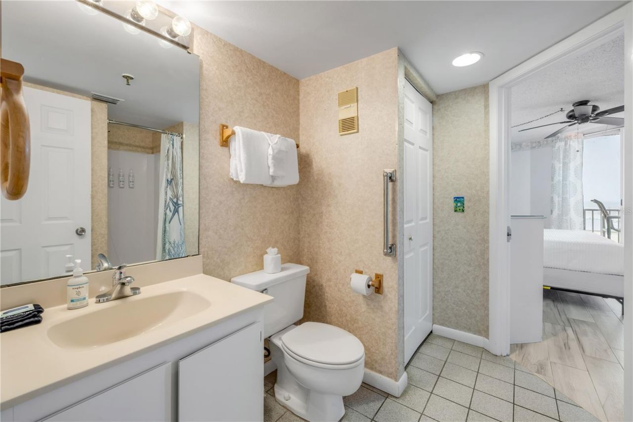 421 S Atlantic Avenue, Unit 509, New Smyrna Beach, FL 32169 Photo