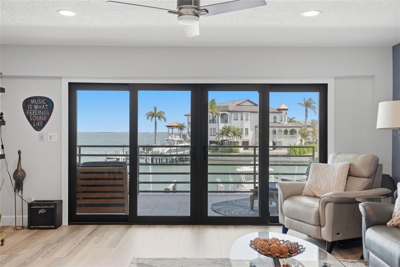 363 Pinellas Bayway S, Unit 29, Tierra Verde, FL 33715 Photo