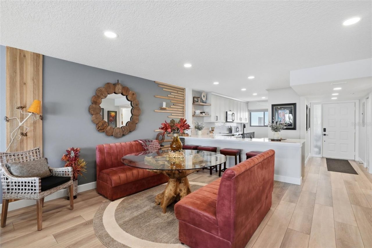 363 Pinellas Bayway S, Unit 29, Tierra Verde, FL 33715 Photo