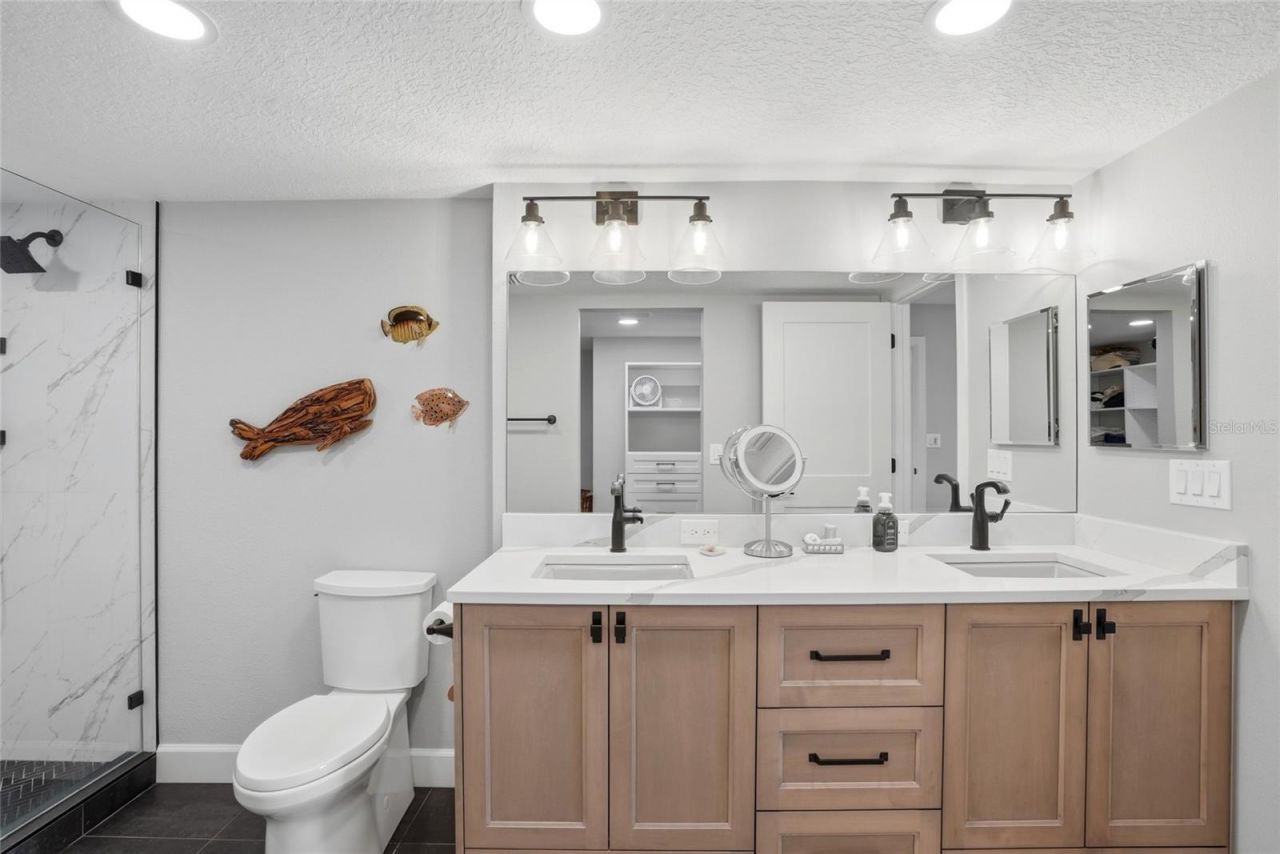 363 Pinellas Bayway S, Unit 29, Tierra Verde, FL 33715 Photo