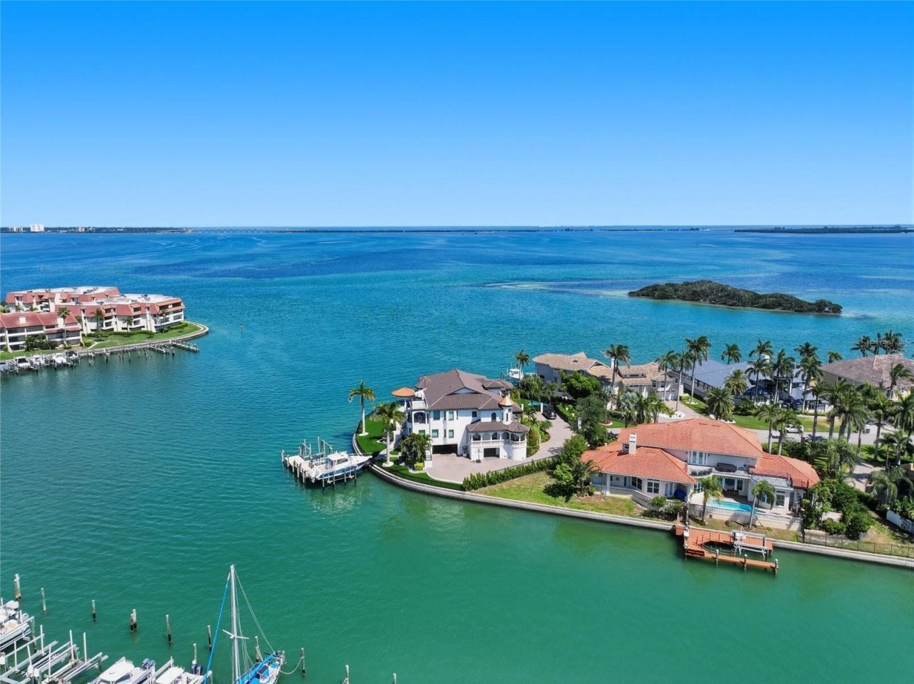 363 Pinellas Bayway S, Unit 29, Tierra Verde, FL 33715 Photo