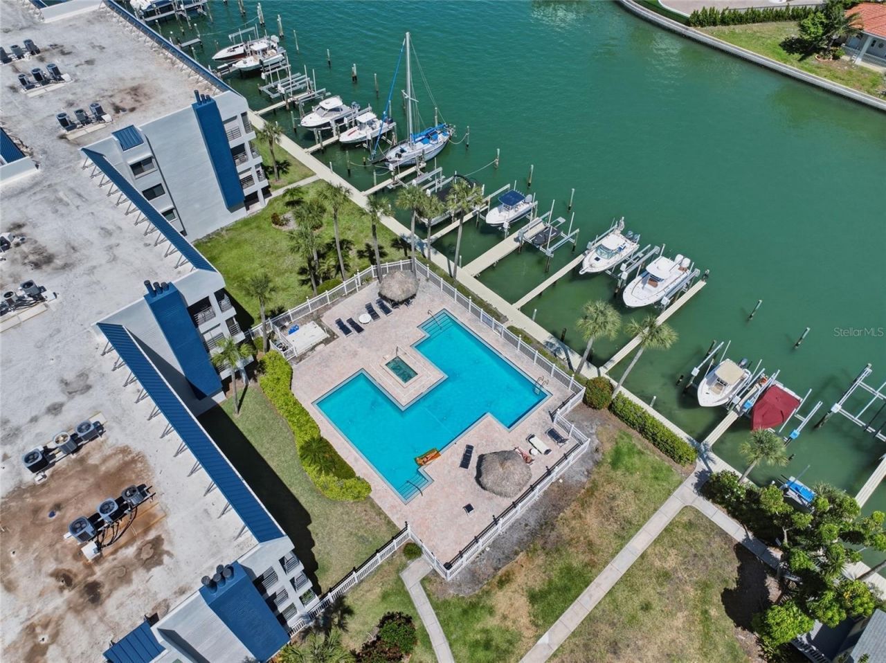 363 Pinellas Bayway S, Unit 29, Tierra Verde, FL 33715 Photo