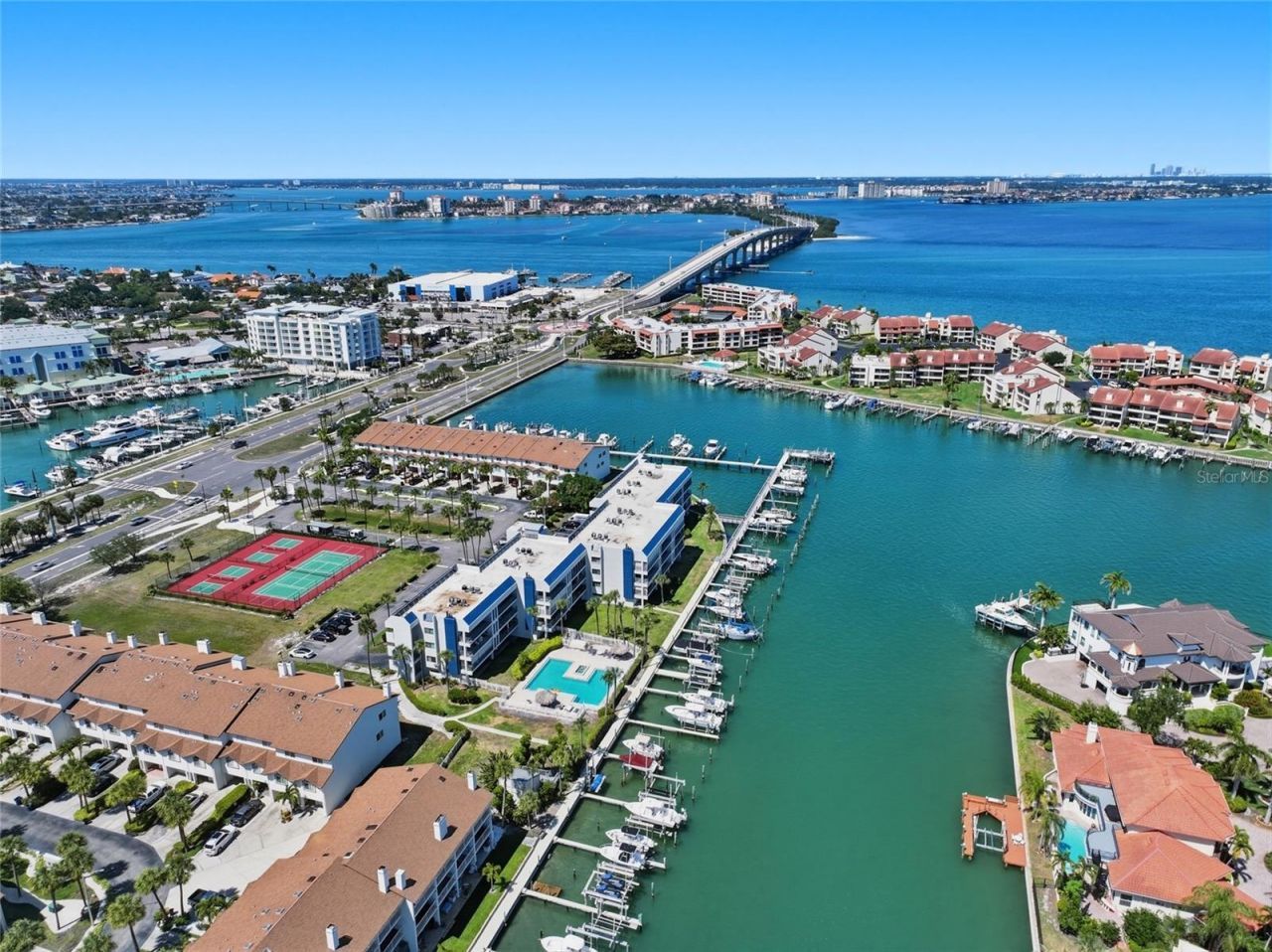 363 Pinellas Bayway S, Unit 29, Tierra Verde, FL 33715 Photo