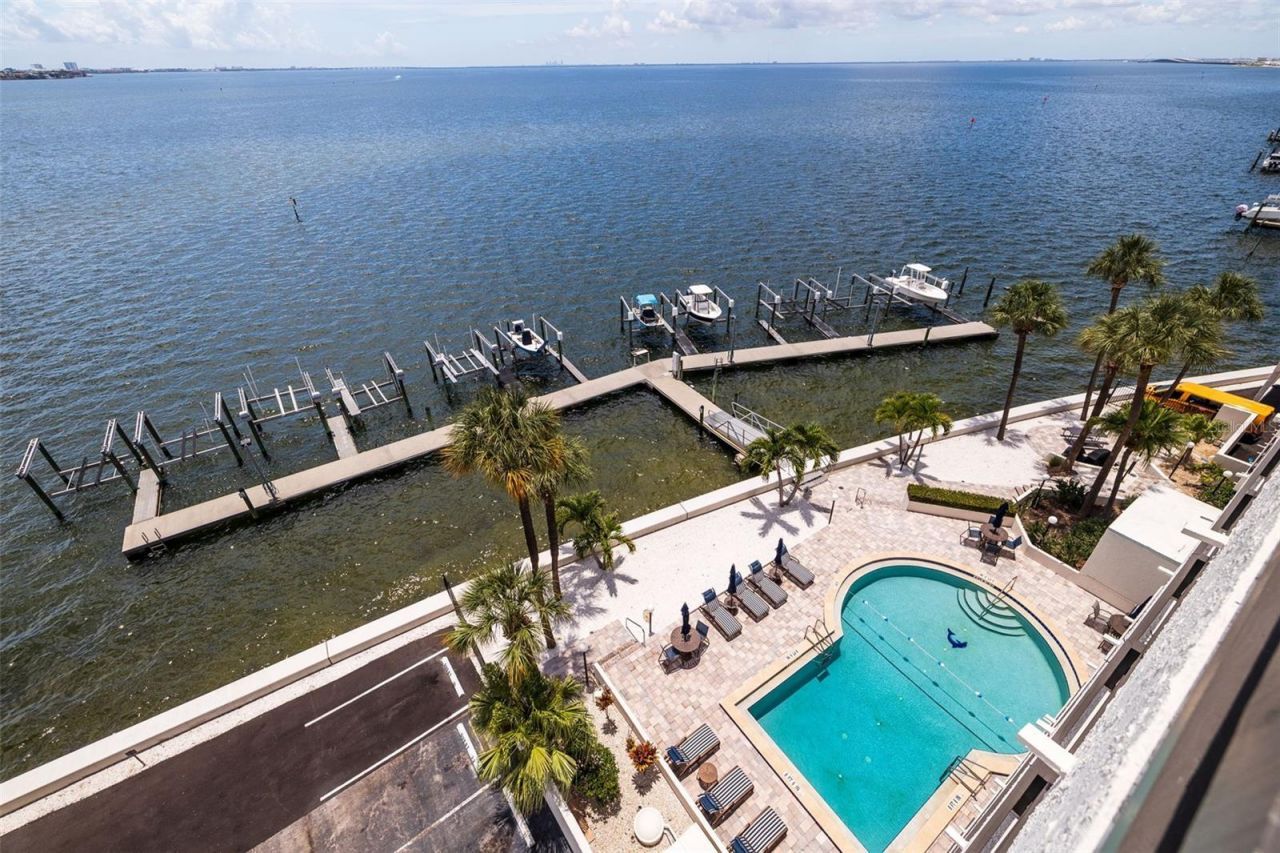 5700 Mariner Street , Unit 702 & 703, Tampa, FL 33609 Photo