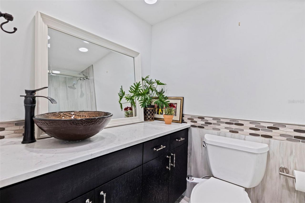 5700 Mariner Street , Unit 702 & 703, Tampa, FL 33609 Photo