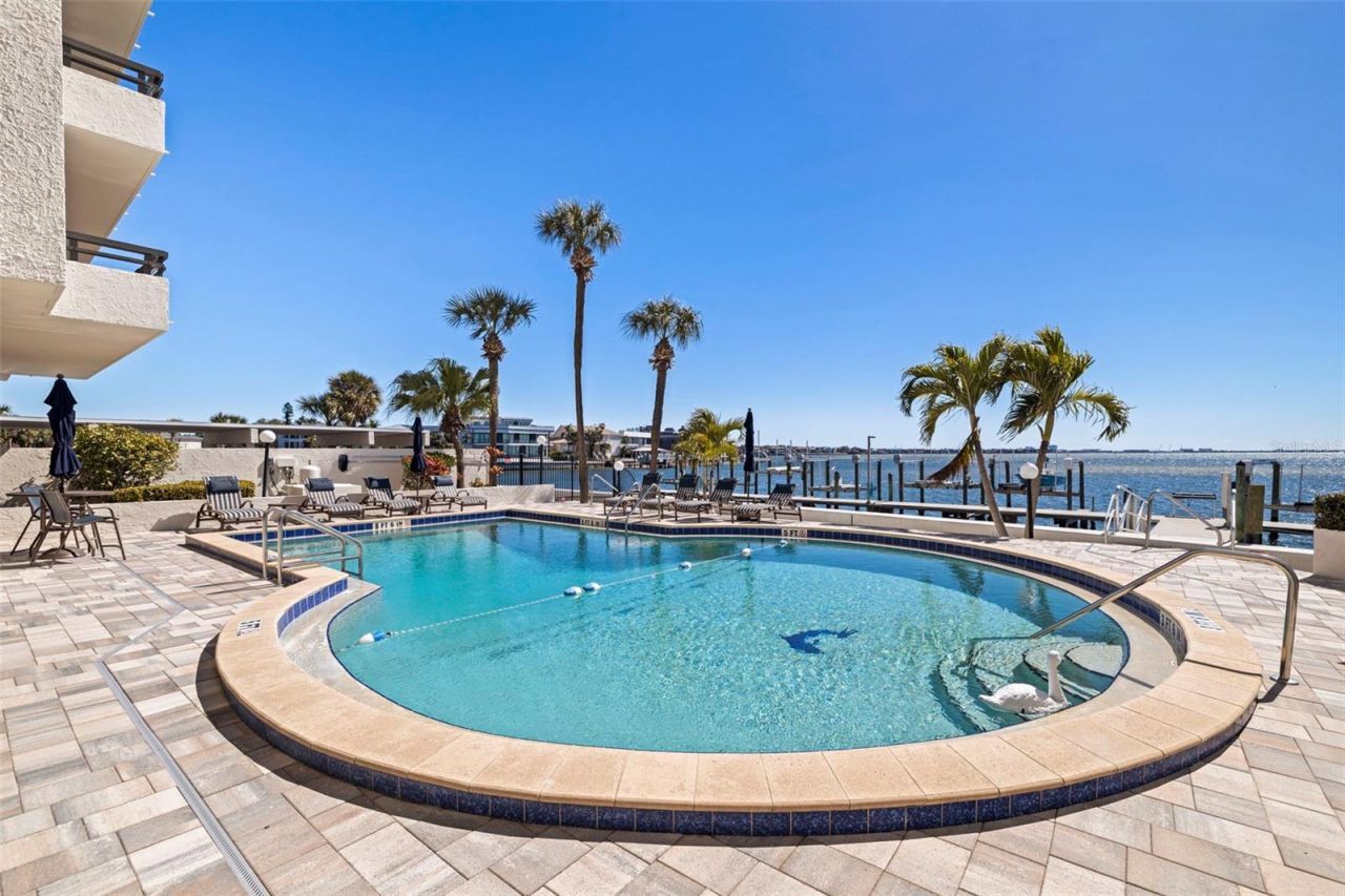 5700 Mariner Street , Unit 702 & 703, Tampa, FL 33609 Photo