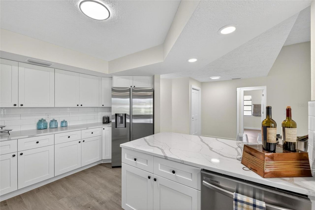 1903 Country Club Court , Plant City, FL 33566 Photo