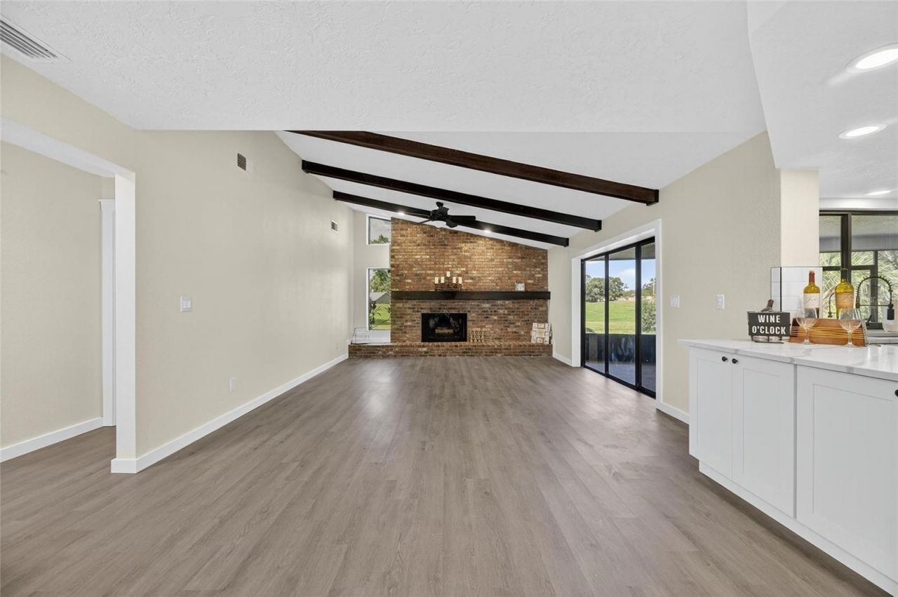 1903 Country Club Court , Plant City, FL 33566 Photo