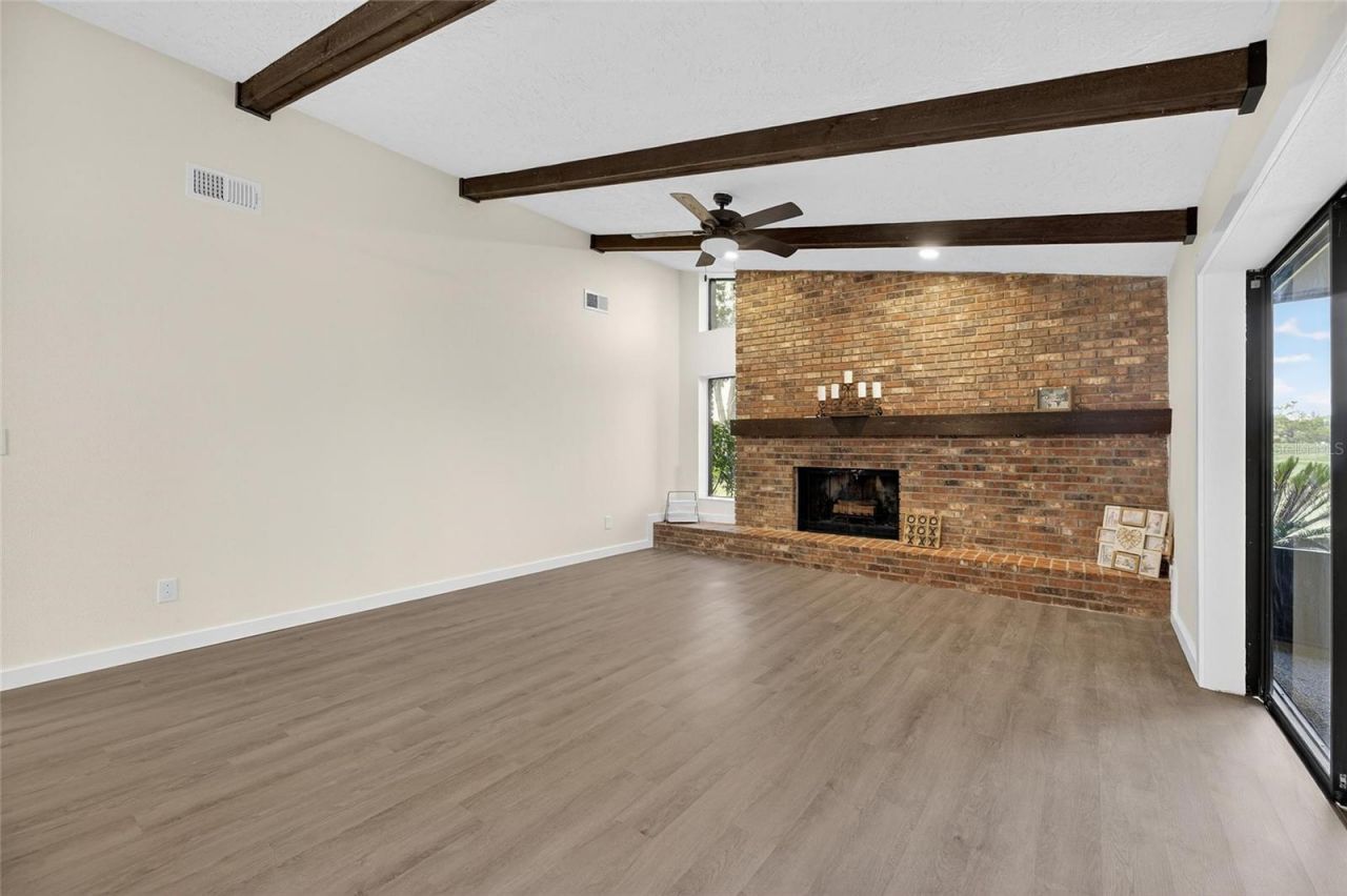 1903 Country Club Court , Plant City, FL 33566 Photo