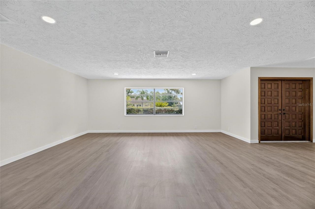 1903 Country Club Court , Plant City, FL 33566 Photo